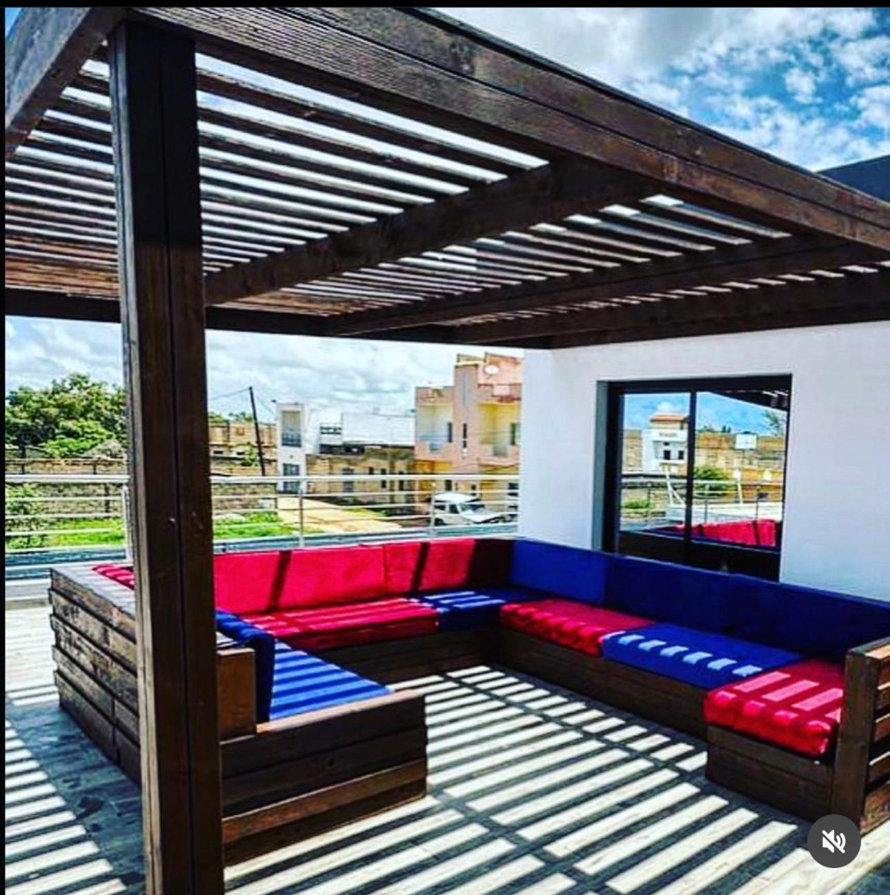 Chezbabo Wellness Hotel Ngaparou Exterior photo